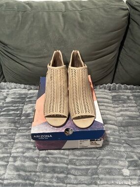 Arizona Jean Company Taupe Perforated Peep-Toe Booties